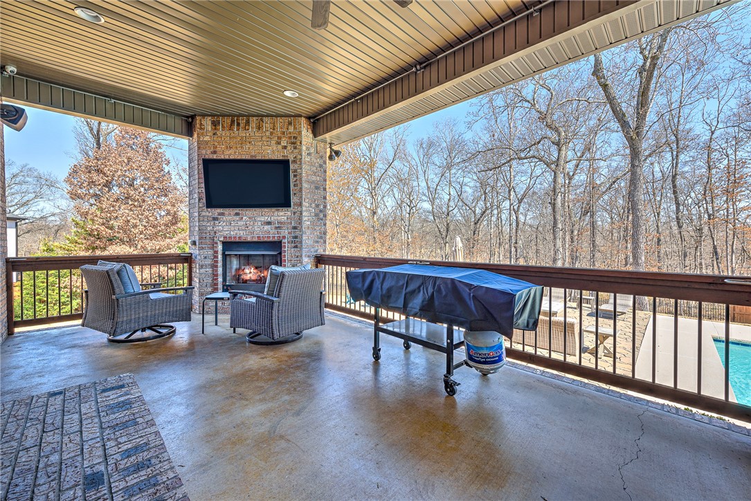 Versailles Sub Centerton - Residential