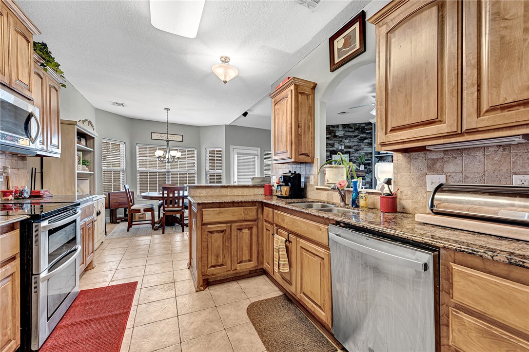 Bellview Residence Add Ph 2 Rogers - Residential