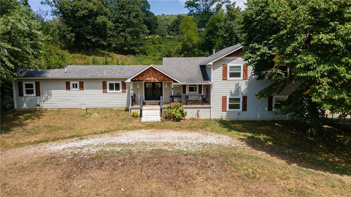 Beautifully remodeled 5-bedroom, 3-bath home on 4.82 acres in Winslow! Offering 3,003 sq ft, this property is perfect for hobby farming and country living, while still being close to everything that NWA has to offer, only 20 minutes to the U of A/Fayetteville. Inside, youāll find a spacious bonus room with a wet bar, a convenient laundry chute from the primary bedroom, and extra attic storage. The attached garage includes an oversized insulated laundry/storage space, while outside features barbwire fencing, cross fencing & a pole barn that would be great for housing your animals. Enjoy both modern updates and plenty of functional extras in this one-of-a-kind property!