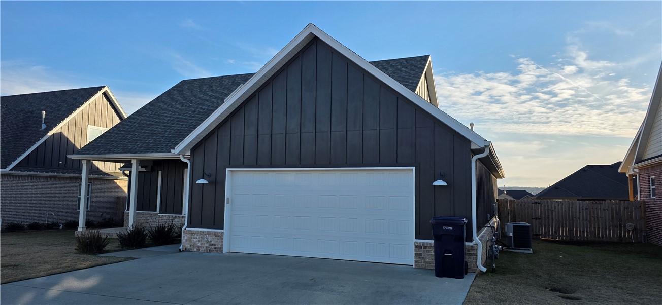 Mountain View Estates - Residential Lease