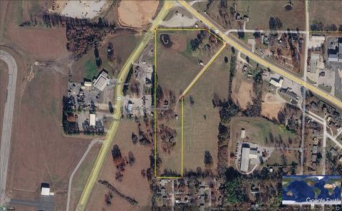 Photo of 1520 N 65 Highway, Harrison, AR 72601 (MLS # 1337889)