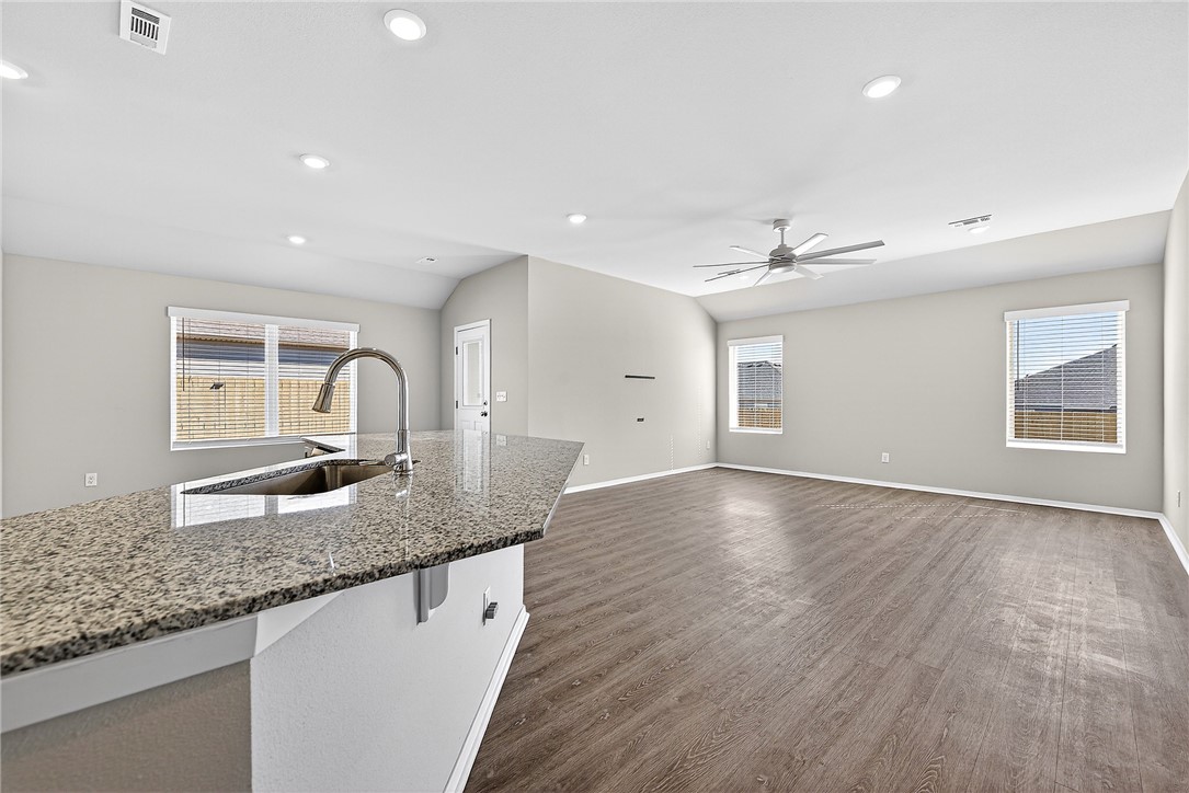 Walnut Hill Sub Ph Iv Pea Ridge - Residential