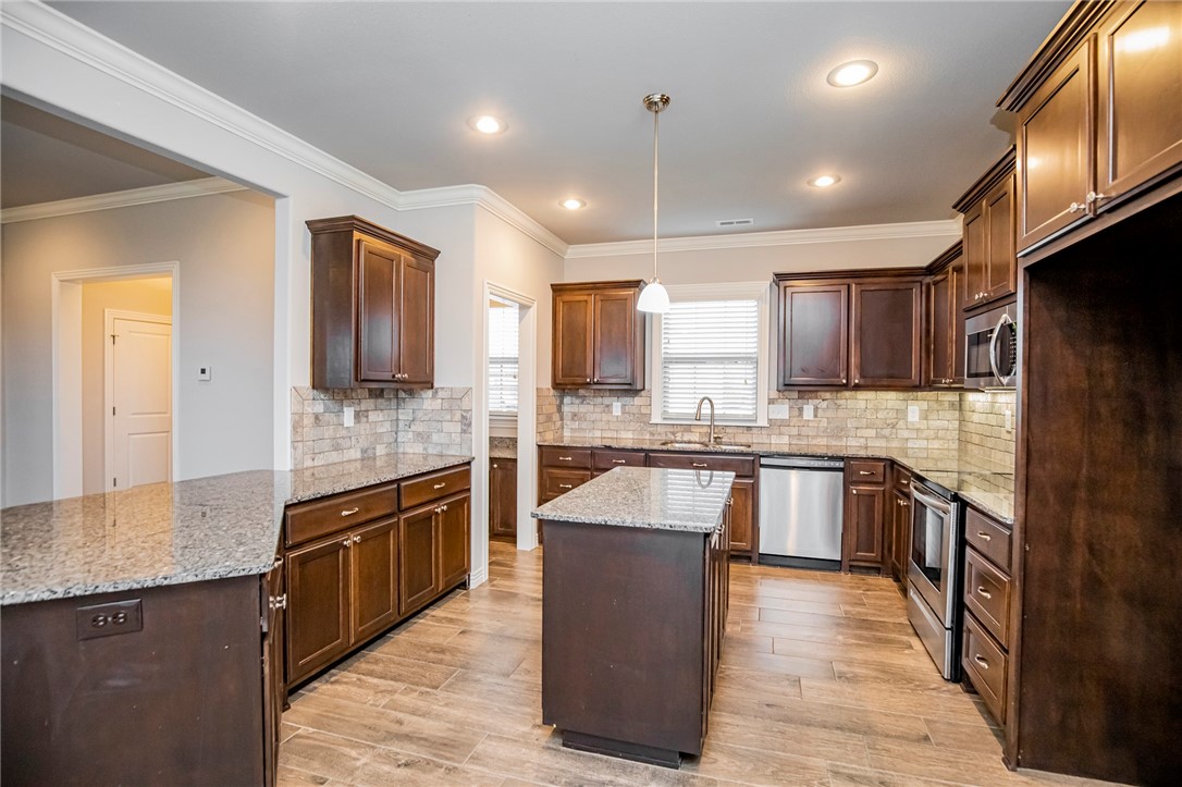 Summit Meadows Ph Iii Pea Ridge - Residential Lease