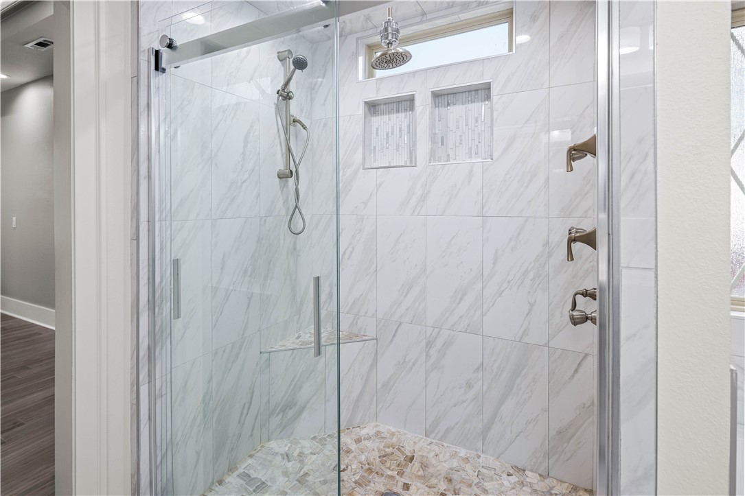 Oak Tree - Residential