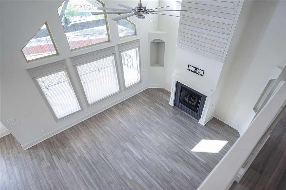 Oak Tree - Residential