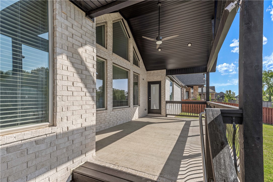 Oak Tree - Residential