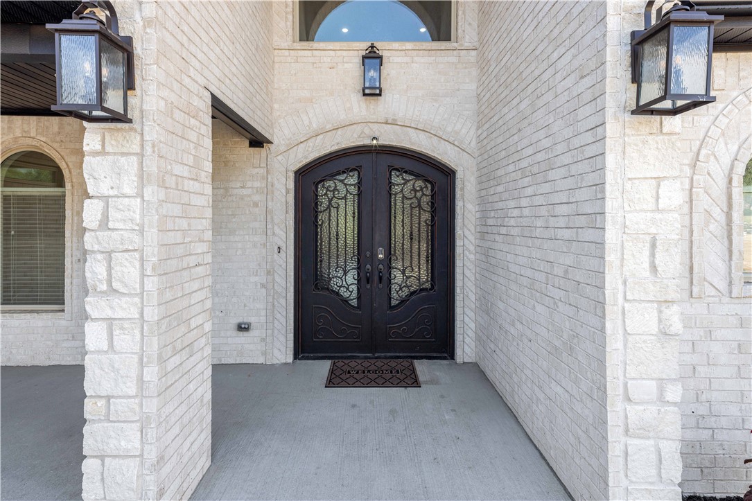 Oak Tree - Residential