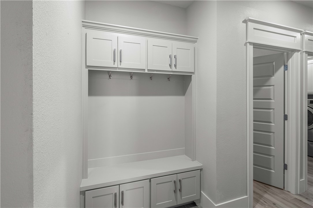 Oak Tree - Residential