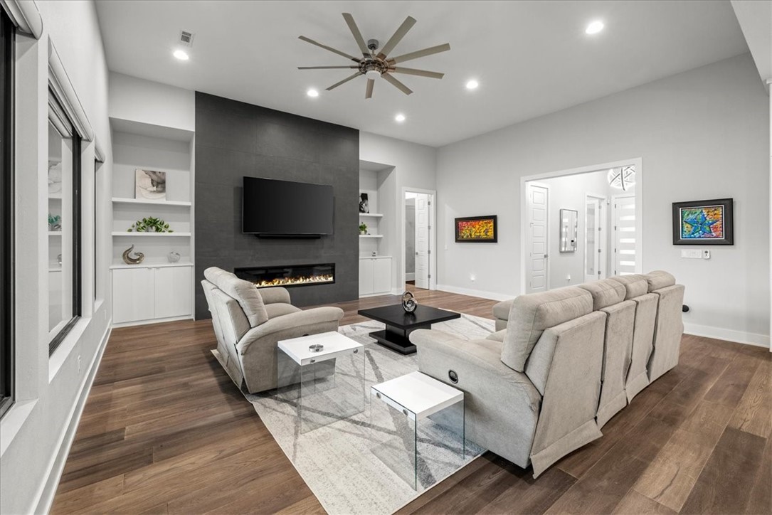 Scissortail - Residential