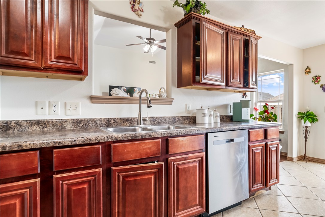 Rollers Ridge Sub Rogers - Residential