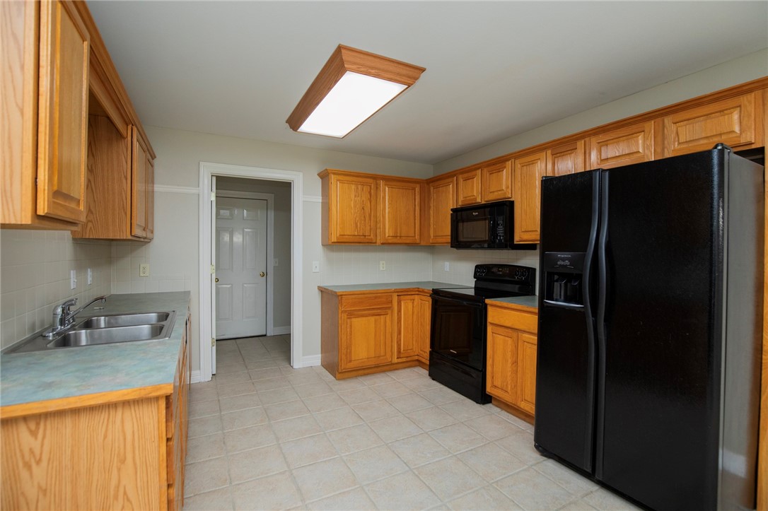 Fox Run Sub Centerton - Residential Lease