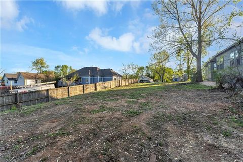 Photo of E Spring Street, Rogers, AR 72756 (MLS # 1333791)