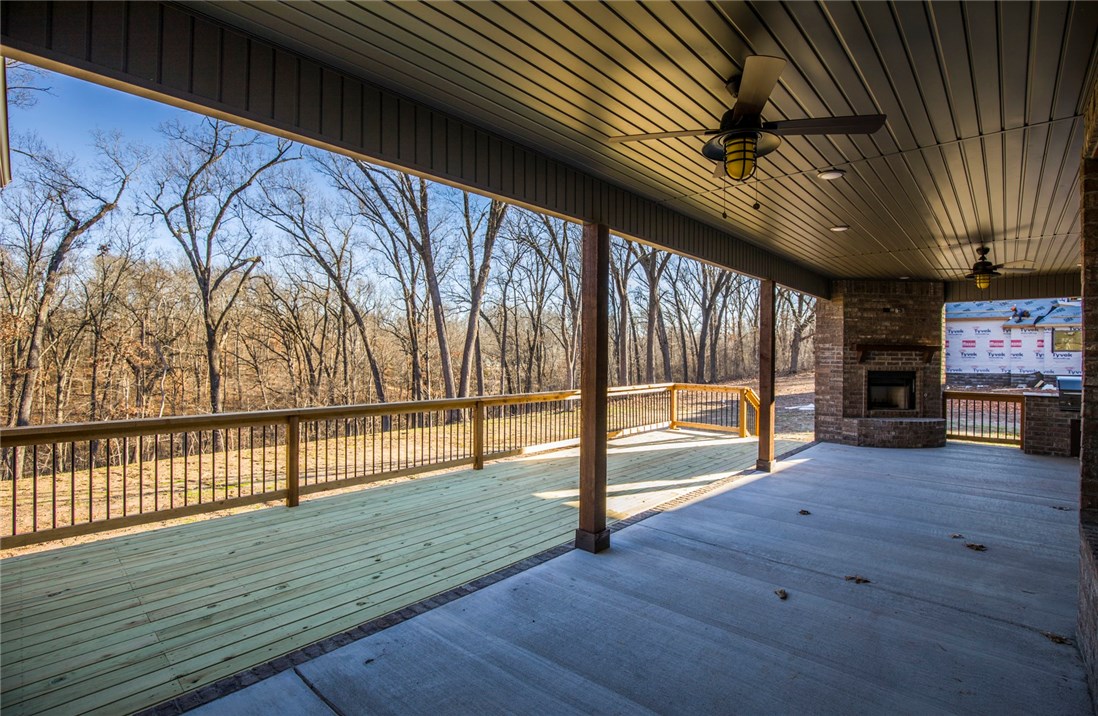 Copper Ridge Court Little Flock - Residential