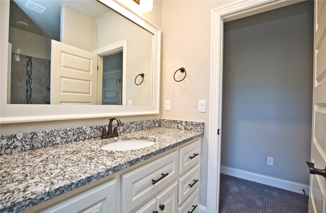 Copper Ridge Court Little Flock - Residential