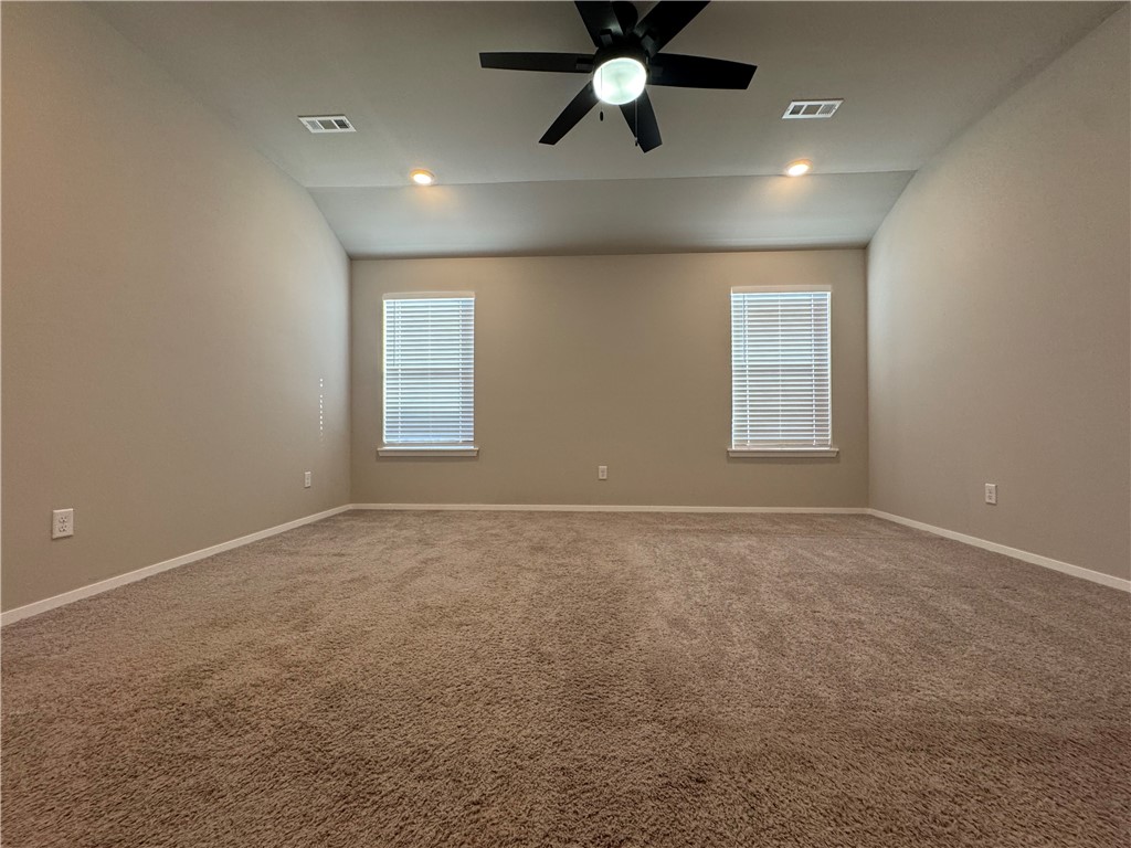 Willow Creek Ph 1 Rogers - Residential Lease