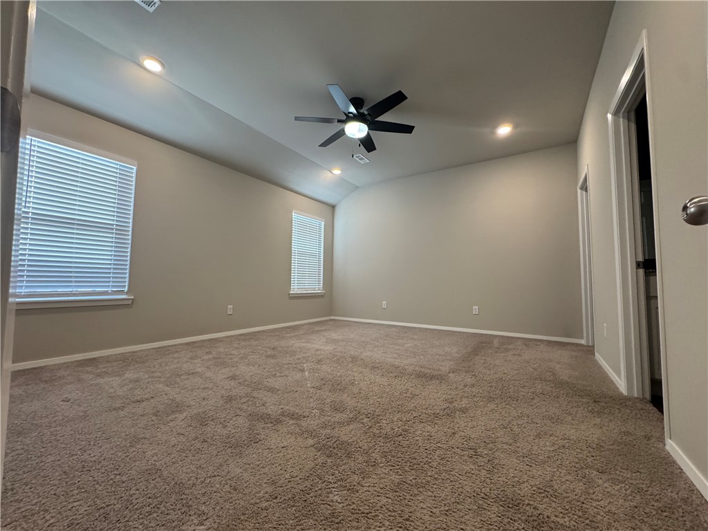 Willow Creek Ph 1 Rogers - Residential Lease