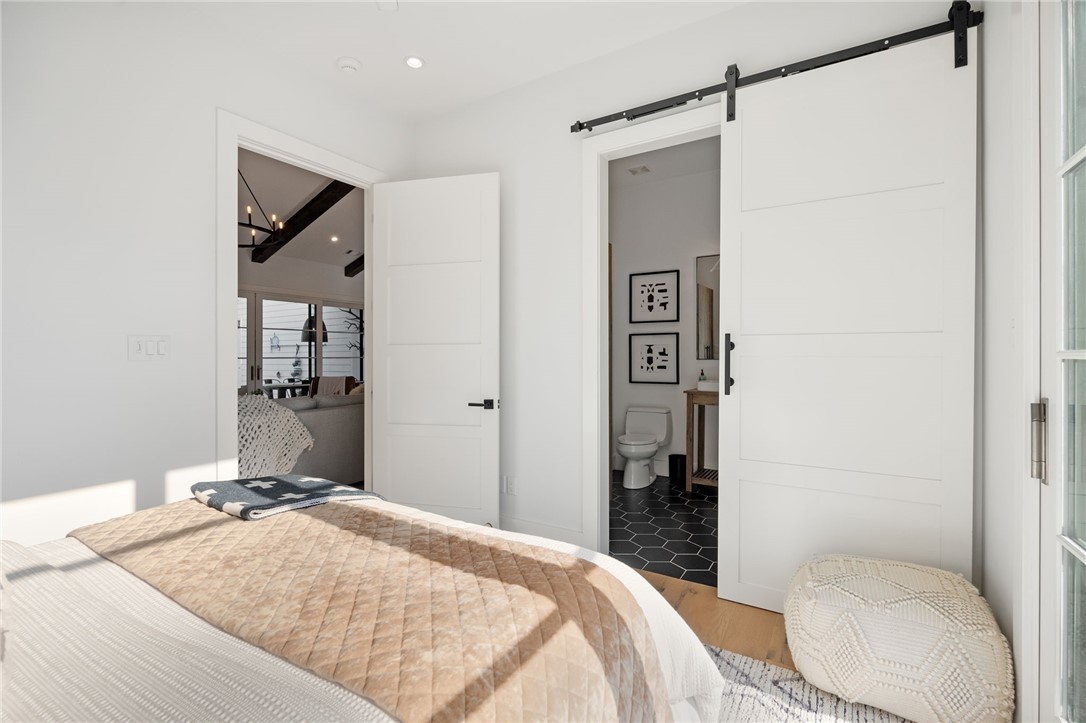 Oak Hollow - Residential