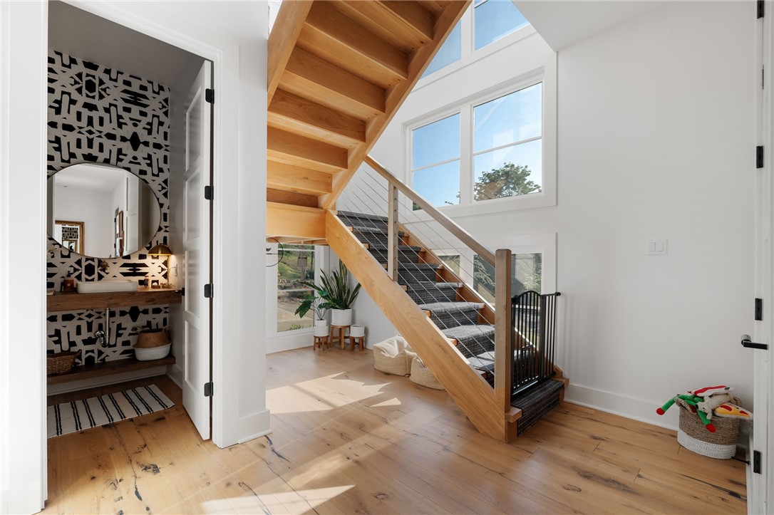 Oak Hollow - Residential