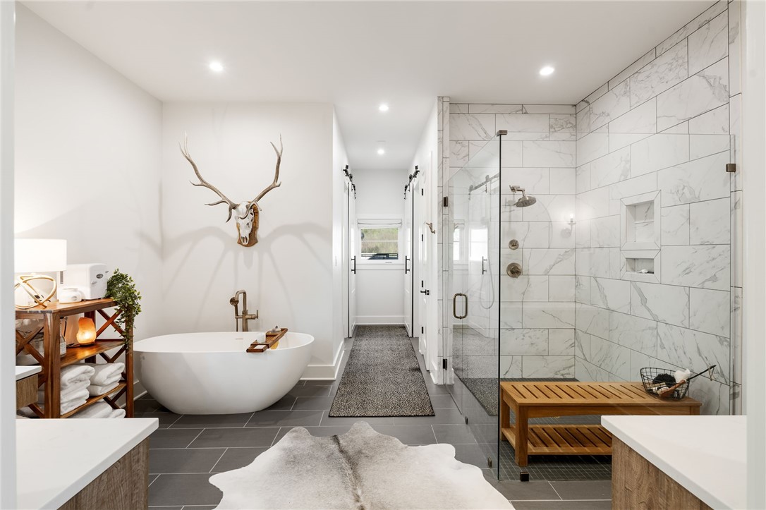 Oak Hollow - Residential