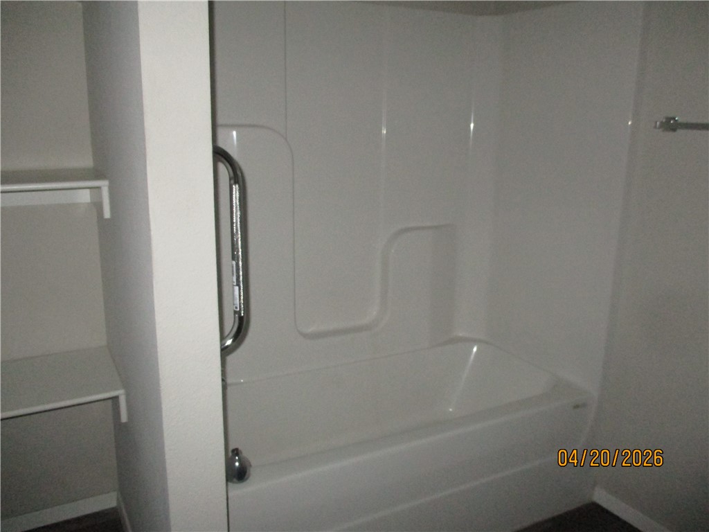 SOMERSET SUB PH I-SILOAM SPRINGS - Residential Lease