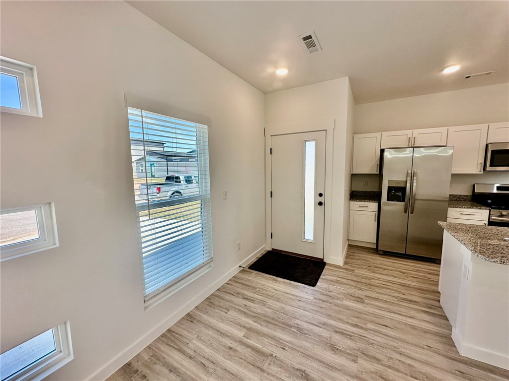 Featherston Village Ph 2 Centerton - Residential Lease