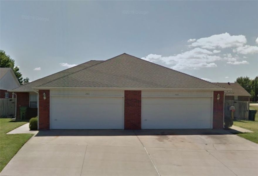 One level open floor plan! No carpet. Refrigerator included. Great location to schools, shopping, parks, and lakes. Privacy fenced backyard!