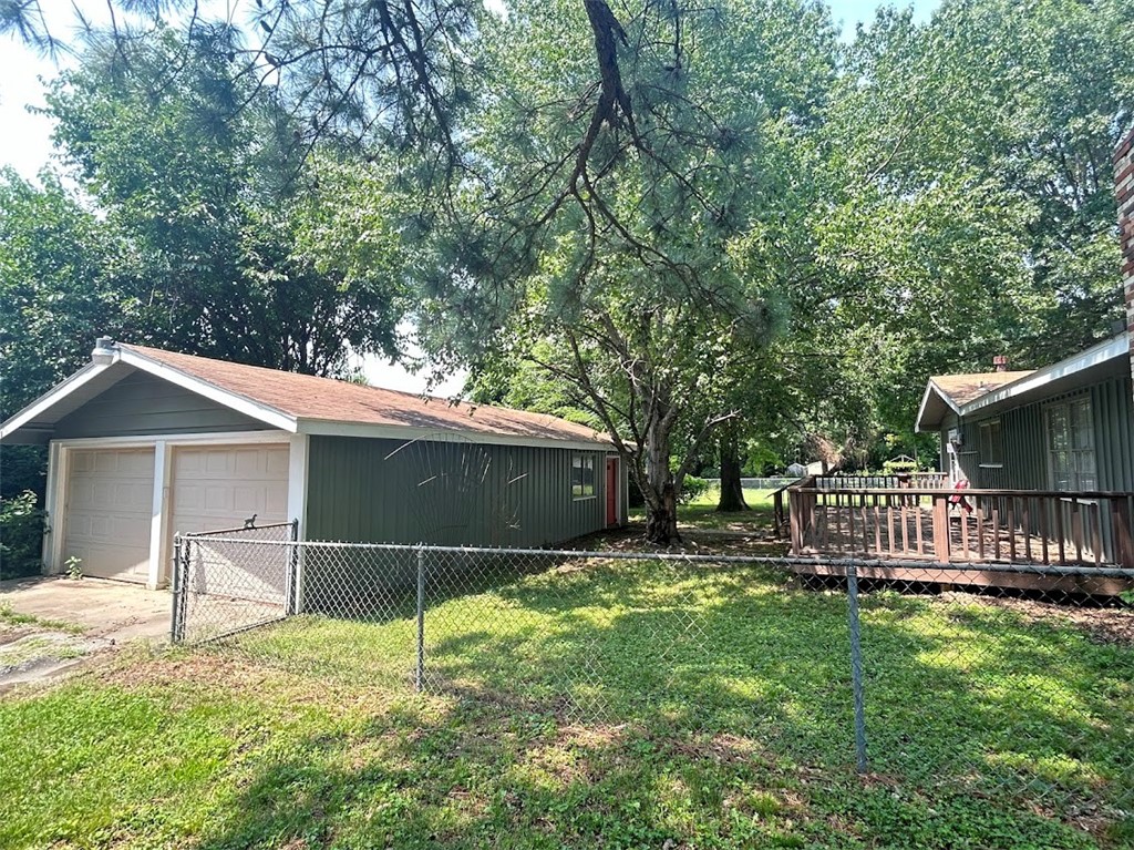 University Acres Sub - Residential Lease