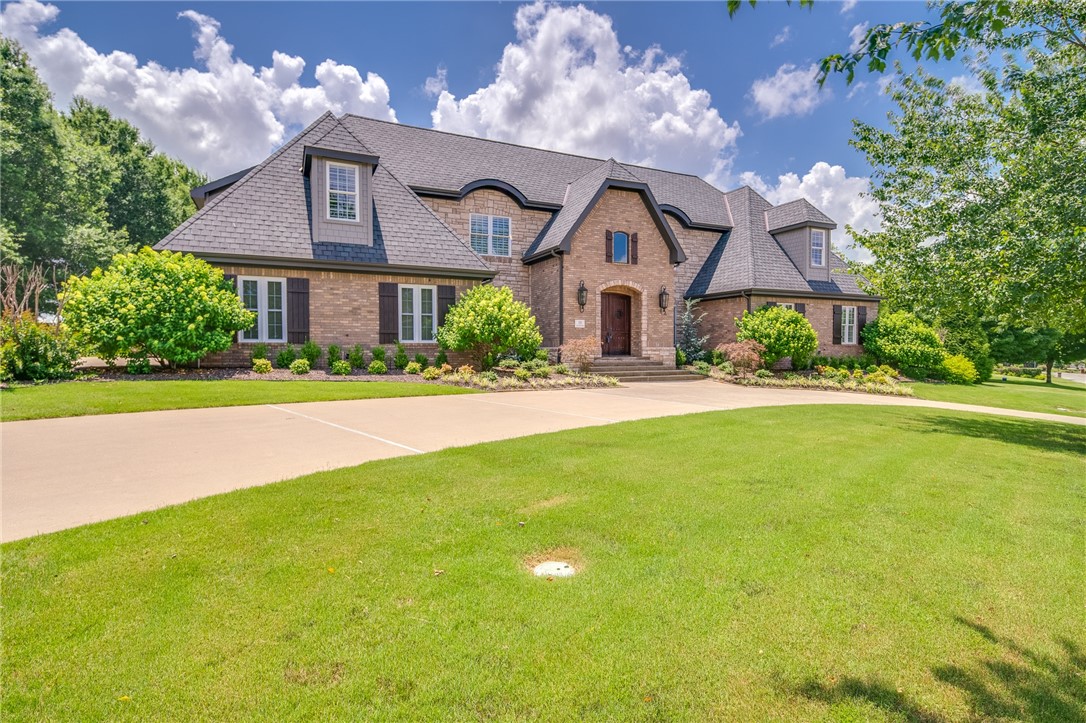 Pinnacle Sub Ph 1, The Rogers - Residential