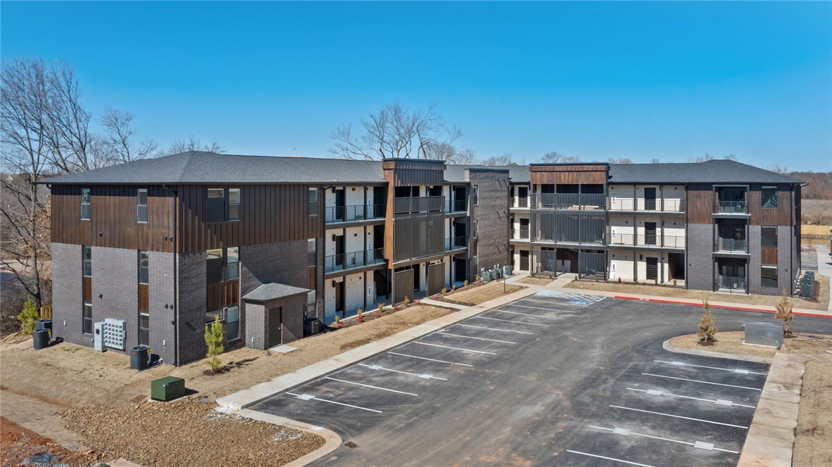 MEDLIN MEADOWS SUB PH 2-BENTONVILLE - Residential