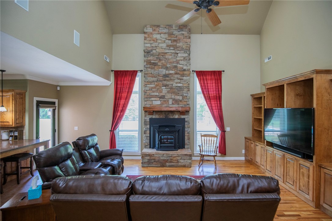 Posey Mountain Ranch 2 - Residential