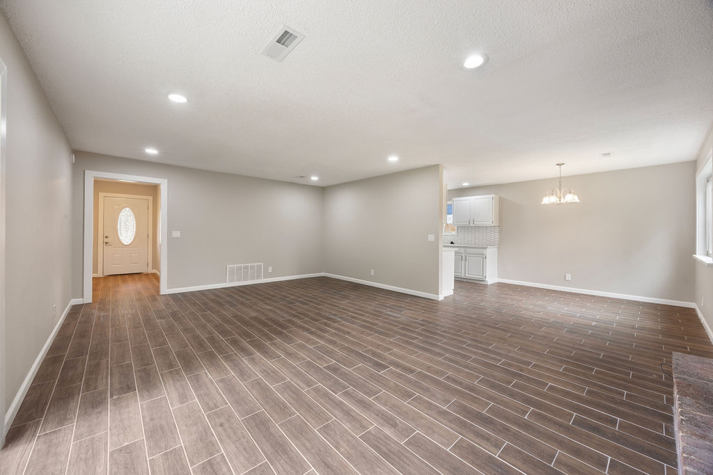 Rolling Oaks Sub Unit 2 Rogers - Residential