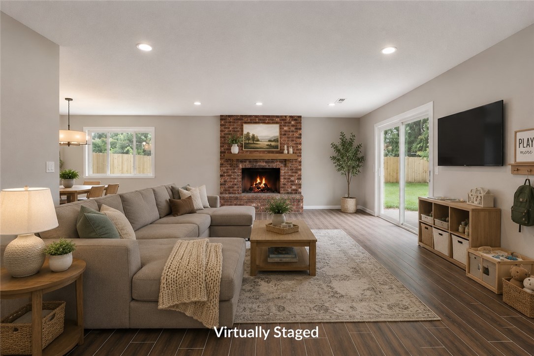 Rolling Oaks Sub Unit 2 Rogers - Residential