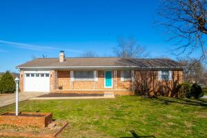 5BR, 3BA BRICK HOME W/SEPARATE LIVING QUARTERS- Beautiful home in Harrison close to shopping, schools, etc. Features include 3 BR, 2 BA, 1-car garage on main level. New full kitchen, 2BR, 1 BA, 1-car garage in basement. Above ground pool surrounded by an awesome deck. Take a look before it's too late!