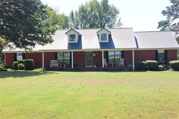 230 SUMMERGLOW RD, RUSSELLVILLE, AR 72802 - Image 8da8d42e10da44281e41e83c4d7b369f/3407598048