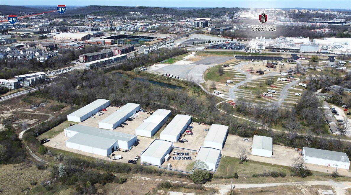 Space Center Hpr - Commercial Lease