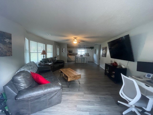 23-18-30-SPRINGDALE - Residential