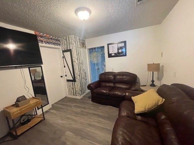 23-18-30-SPRINGDALE - Residential