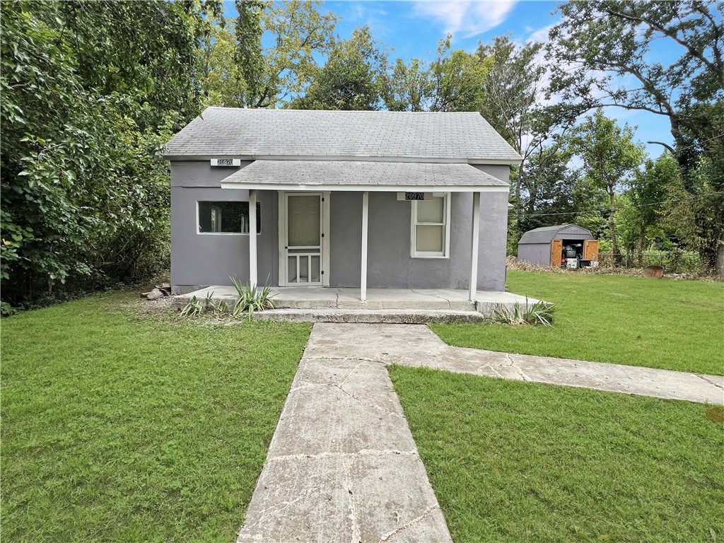 Investor special in a highly desirable, established neighborhood of Gentry! This cozy 1-bedroom, 1-bath home offers solid bones and loads of potential for the right buyer. With approximately 800 sq. ft., it’s the perfect size for a flip, rental, or starter home project.
Major updates will likely be needed—roof, windows, and flooring in one room—but many improvements are already underway, including fresh cleaning, new ceiling fans, updated kitchen sink, and new hardware.
The seller is motivated and eager to move this property quickly, making it a fantastic opportunity at just $150,000. Bring your vision and creativity—this home is ready for its next chapter!