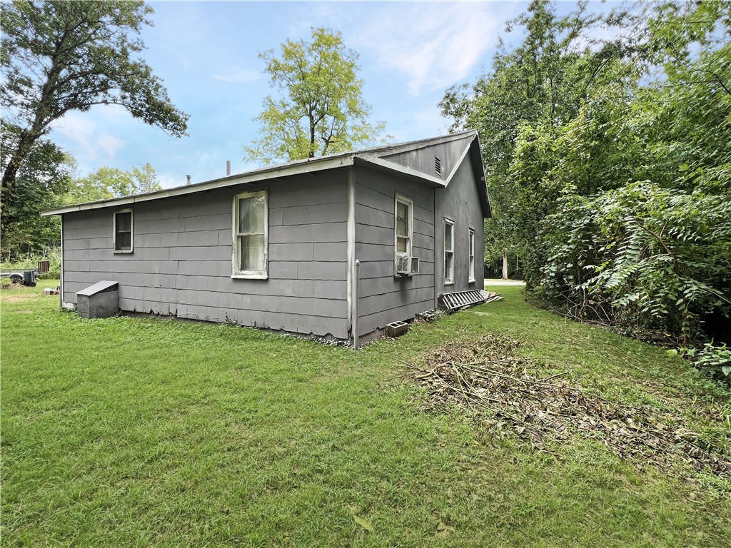 16-18-33-GENTRY - Residential