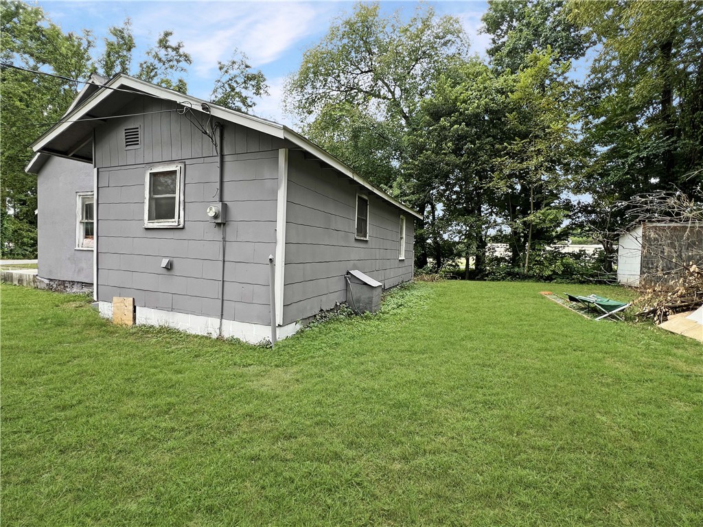 16-18-33-GENTRY - Residential