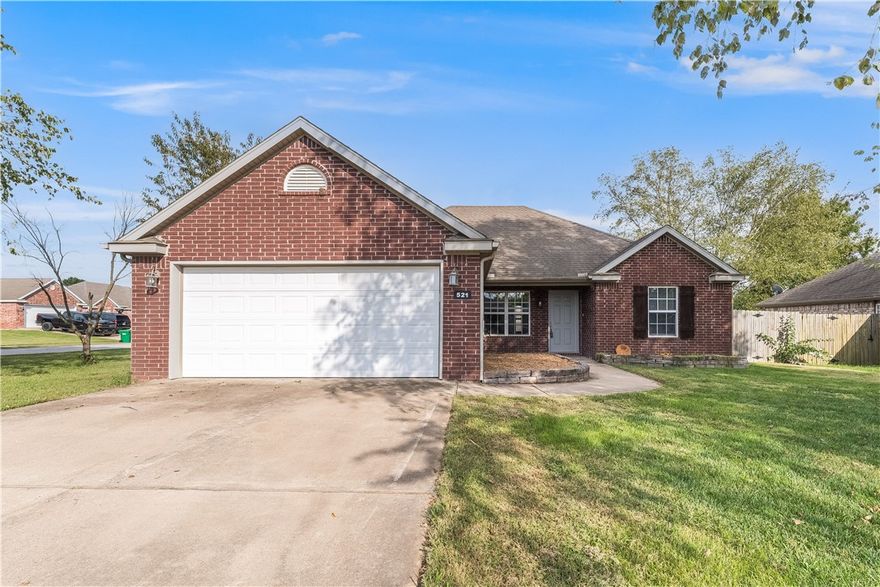 Welcome home! This 3 bedroom, 2 bathroom property offers the perfect blend of comfort and convenience. Enjoy an attached garage for easy parking, a fenced-in backyard for privacy, and a cozy interior ready for you to make your own. Don’t miss out on this inviting home—schedule a tour today!