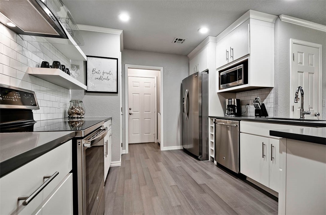 Pinnacle Town Homes - Residential Lease