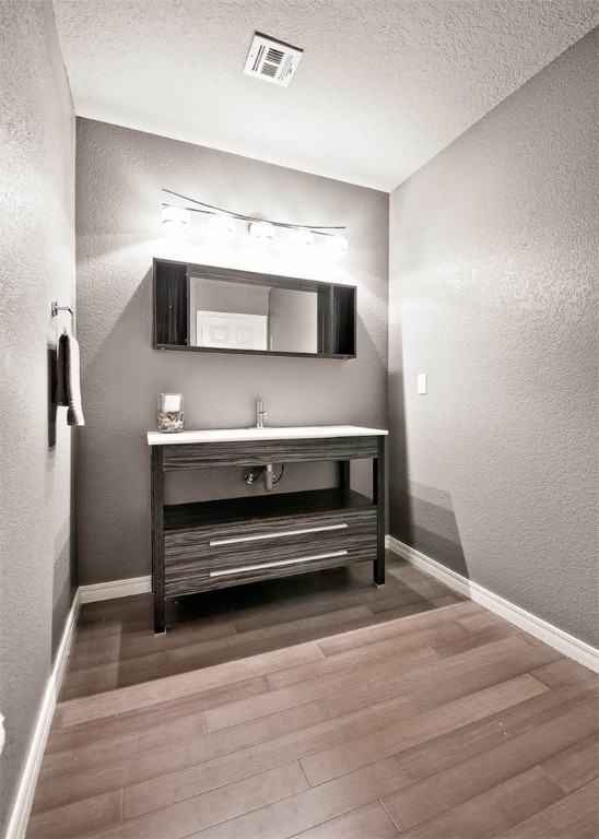 Pinnacle Town Homes - Residential Lease