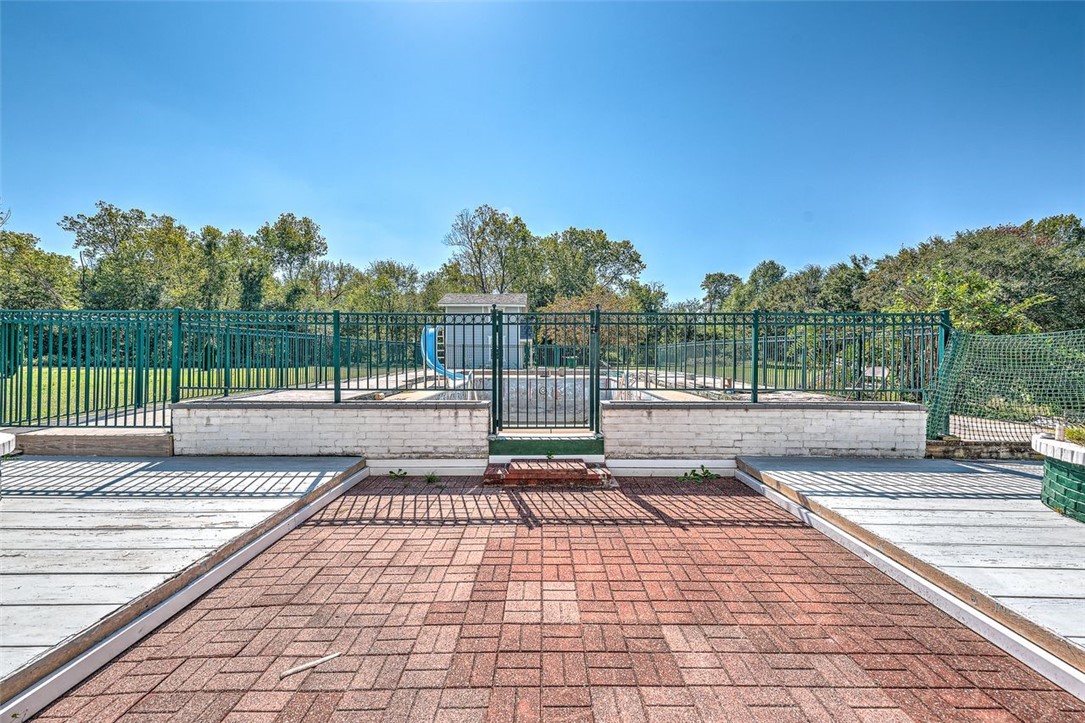 Clear Creek - Residential