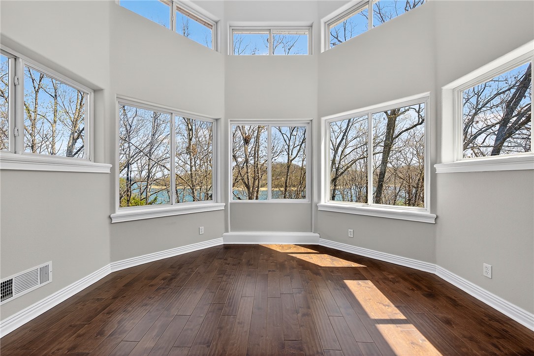 Shaddox Bay Resort Rurban - Residential