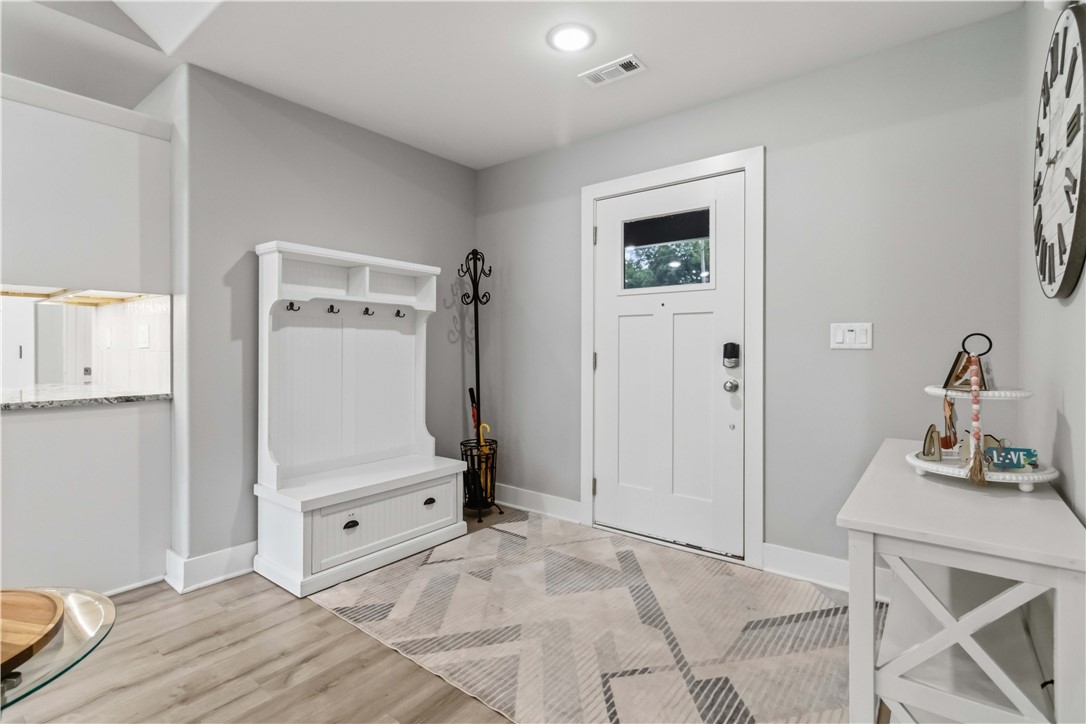 1045 W Garland Street - Photo 4