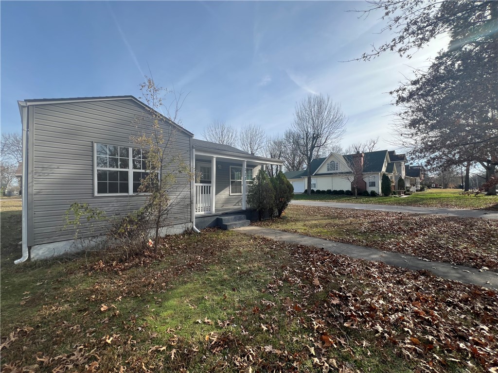 Carls Add Siloam Spgs - Residential