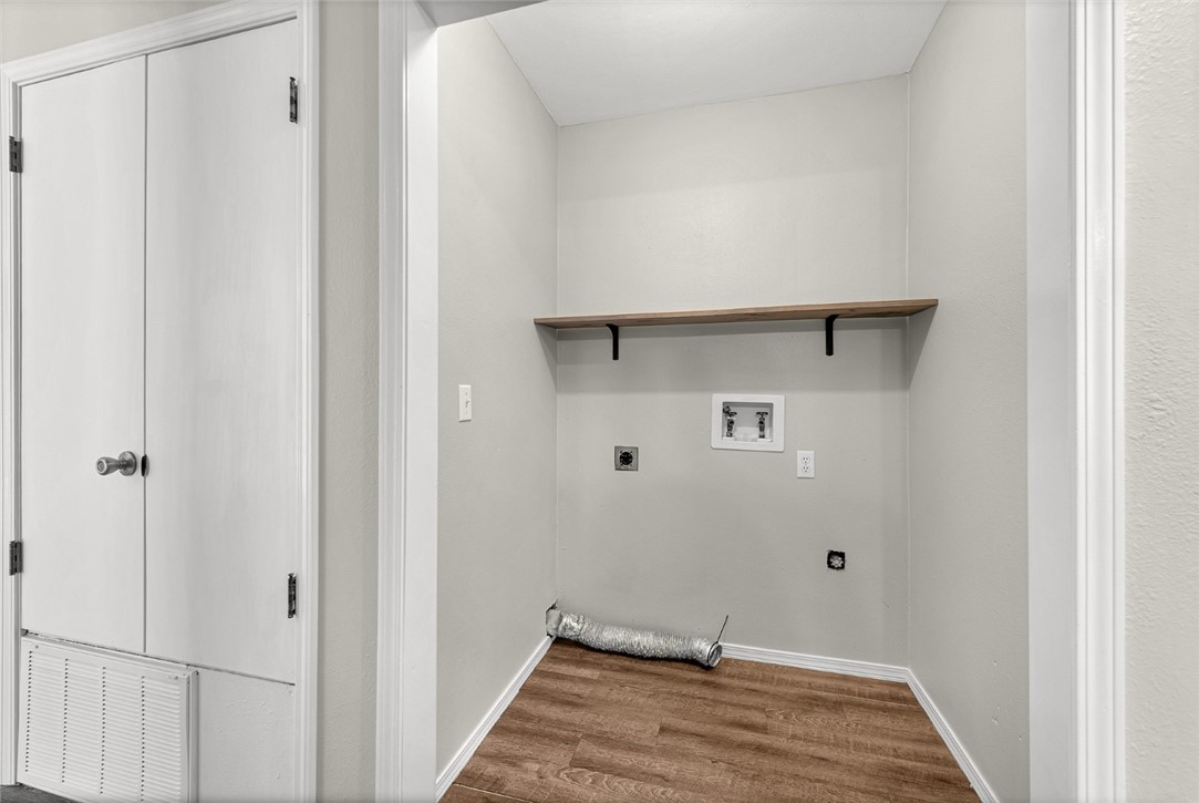 Jones Sub Siloam Spgs - Residential Income