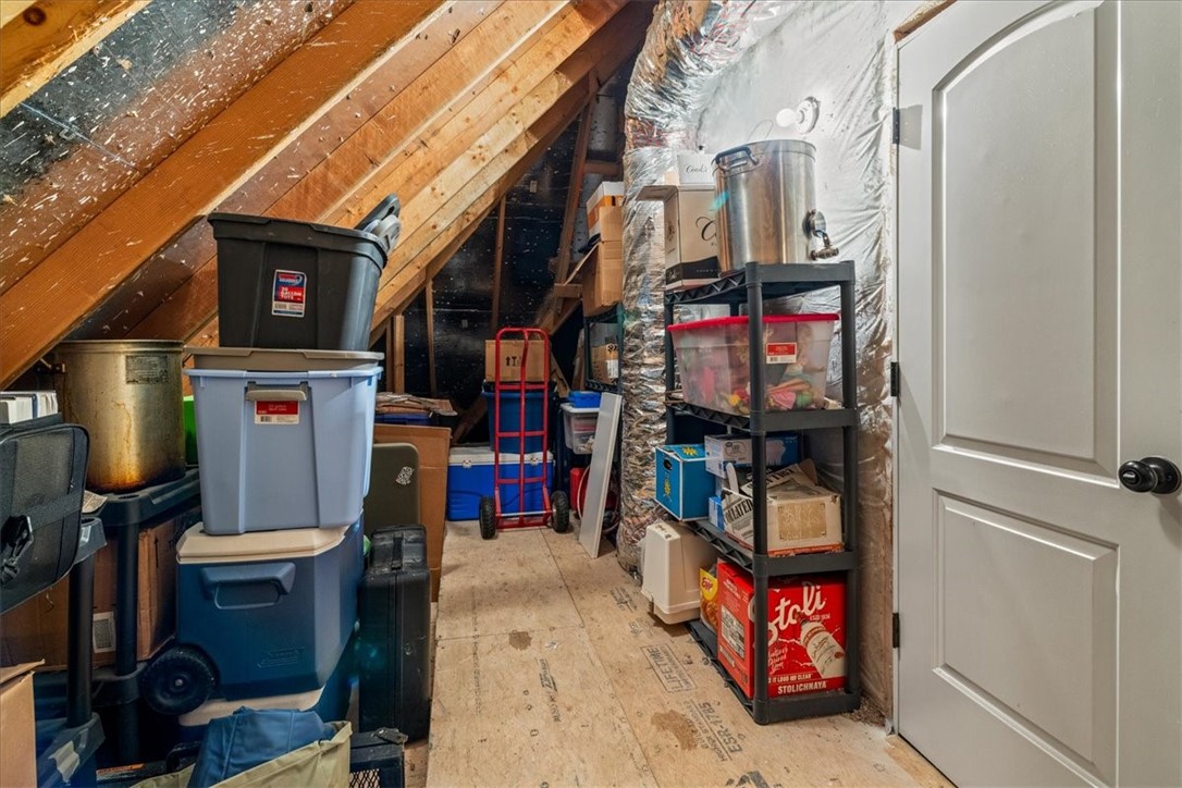 Woods Creek - Residential