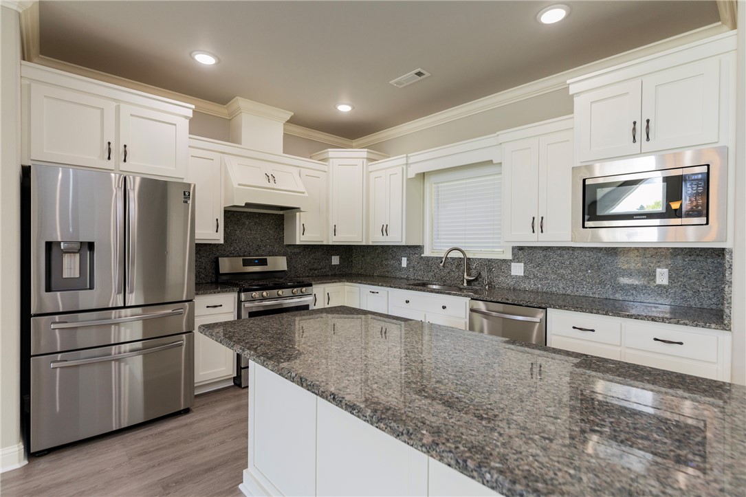 Unit 10 Holiday Island - Residential